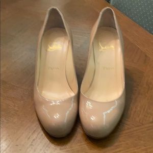 Christian louboutin pumps